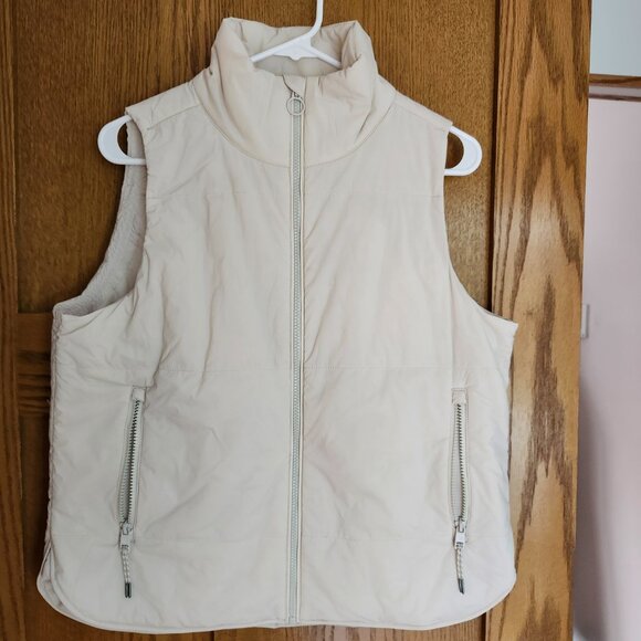 Vuori Jackets & Blazers - Vuori Canyon Insulated Vest